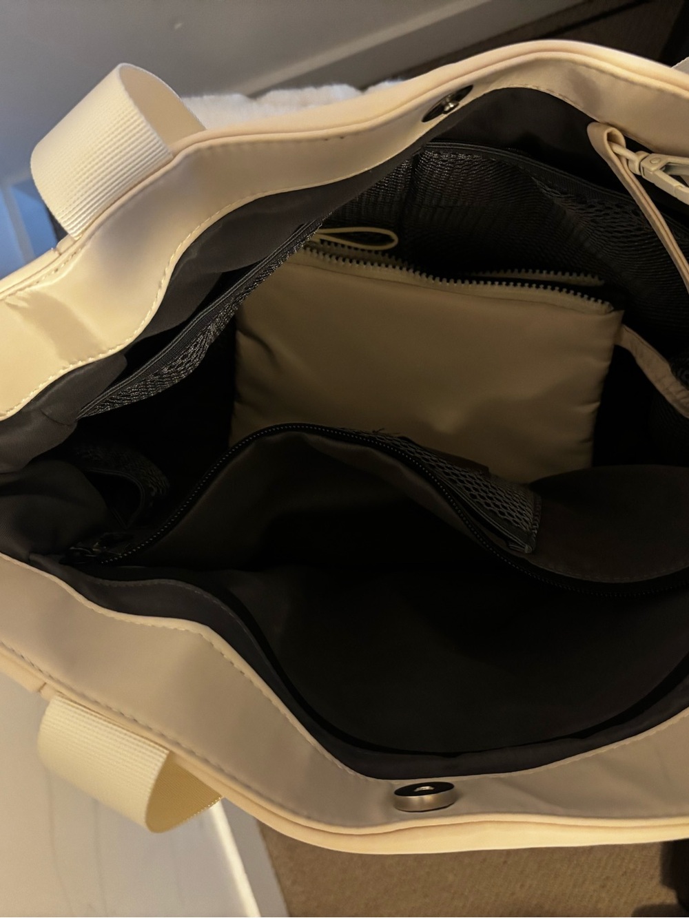Cream Everyday Tote Bag - Picture 5 of 6
